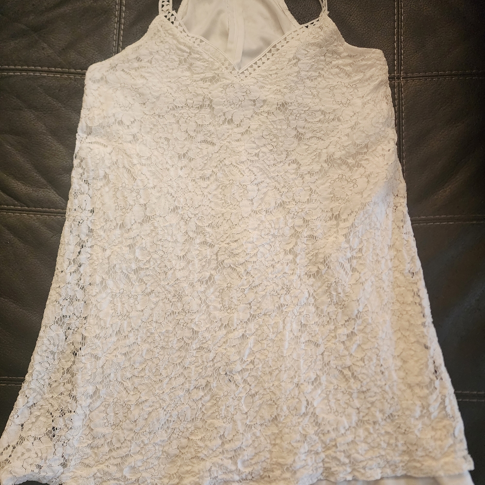 Elegant White Lace Women's Top